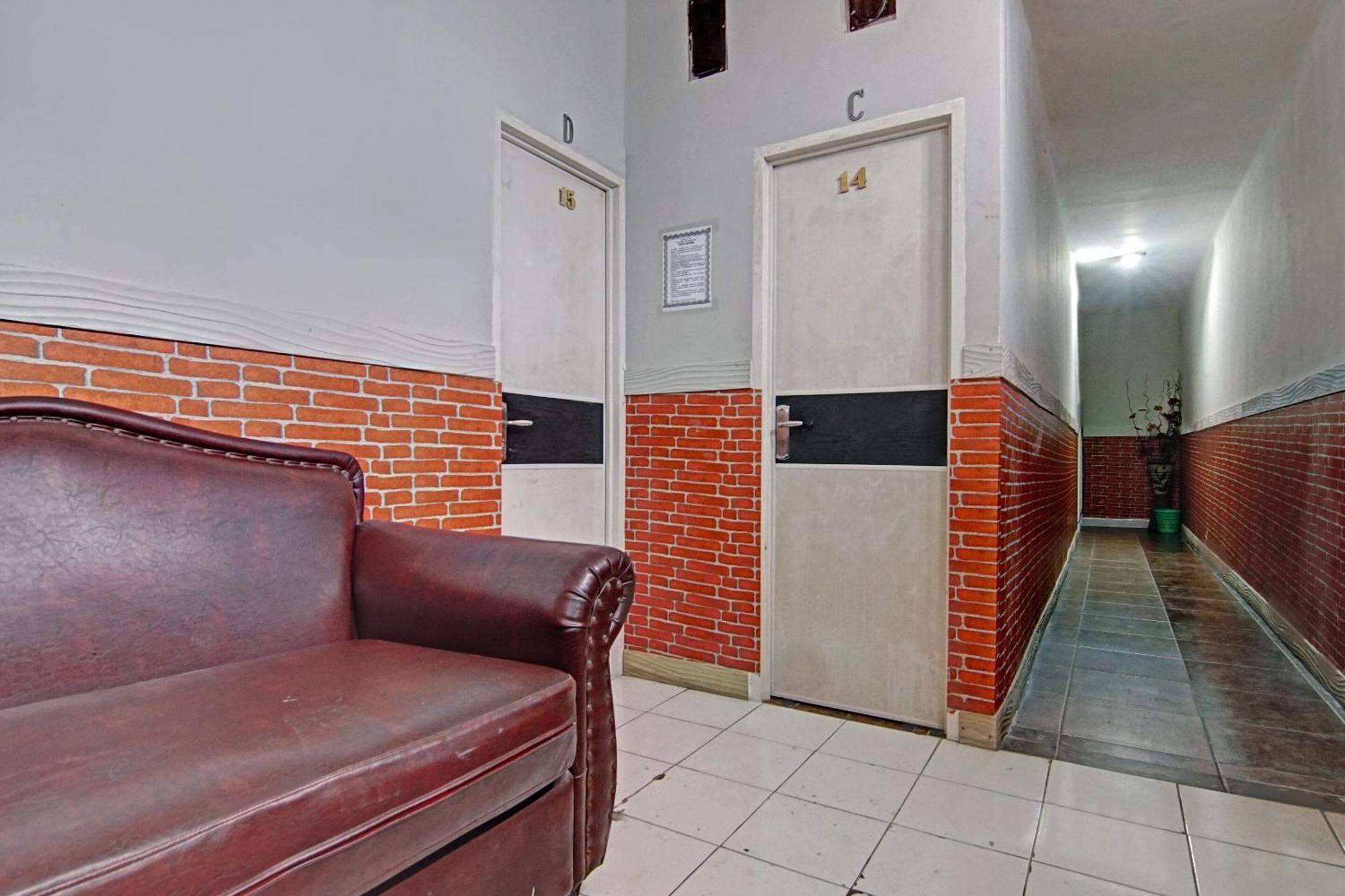 טנגרנג Super Oyo 90358 Poris Residence Syariah מראה חיצוני תמונה
